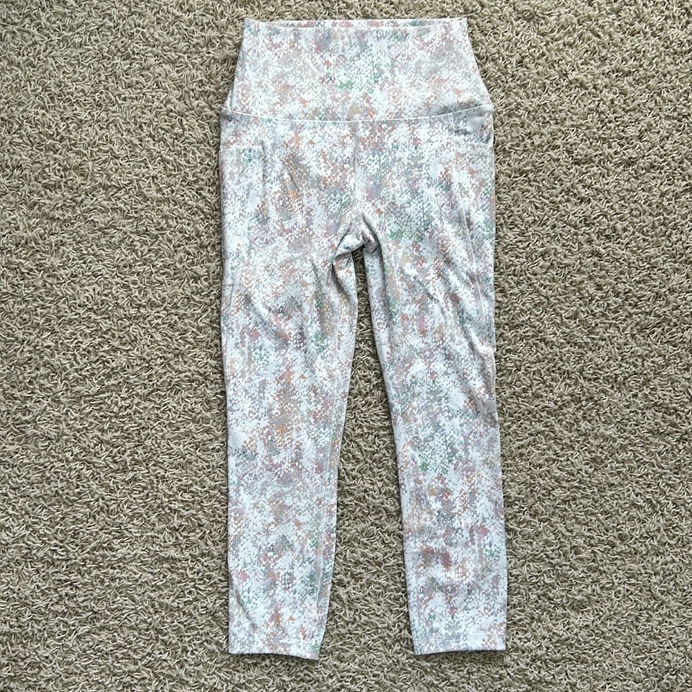 NWOT RBX Women’s Small Petite White Capri Leggings With Pockets